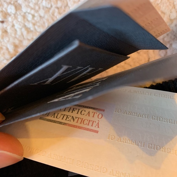 Armani exchange - Picture 2 of 4